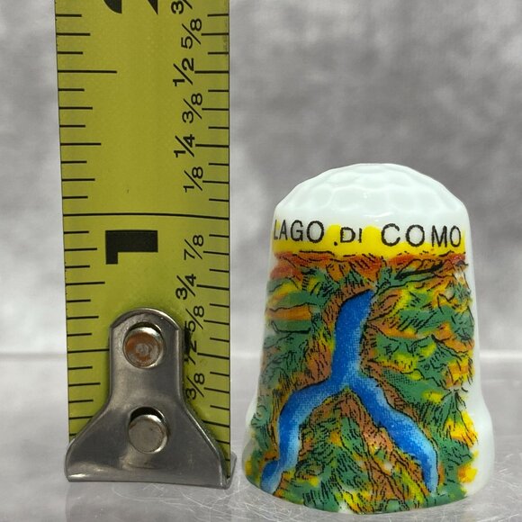 Lago Di Como Italy Souvenir Porcelain Thimble With Colorful Scenic Design - Picture 9 of 10